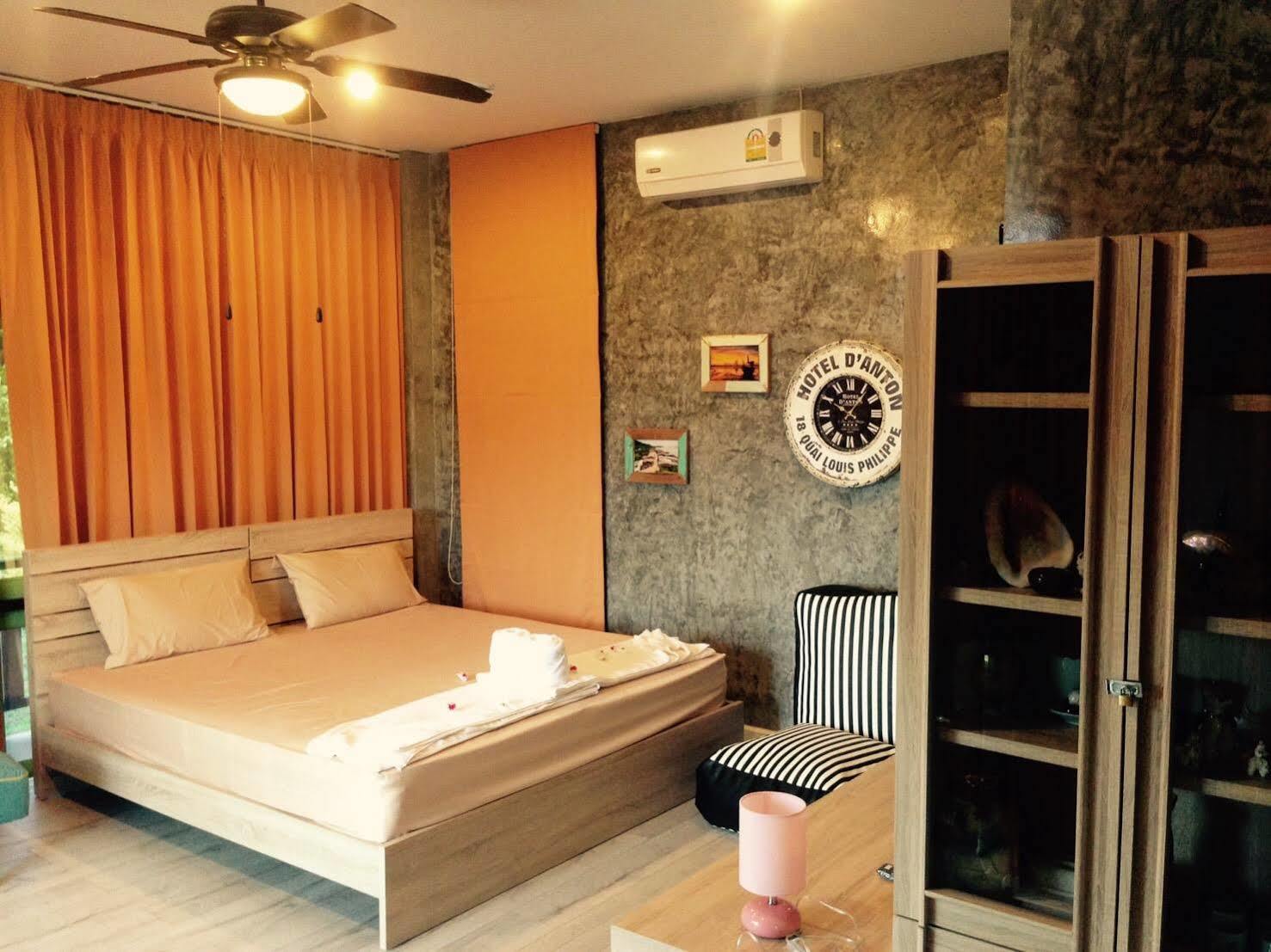 Andaman Lanta Old Town Hotel Koh Lanta Ngoại thất bức ảnh